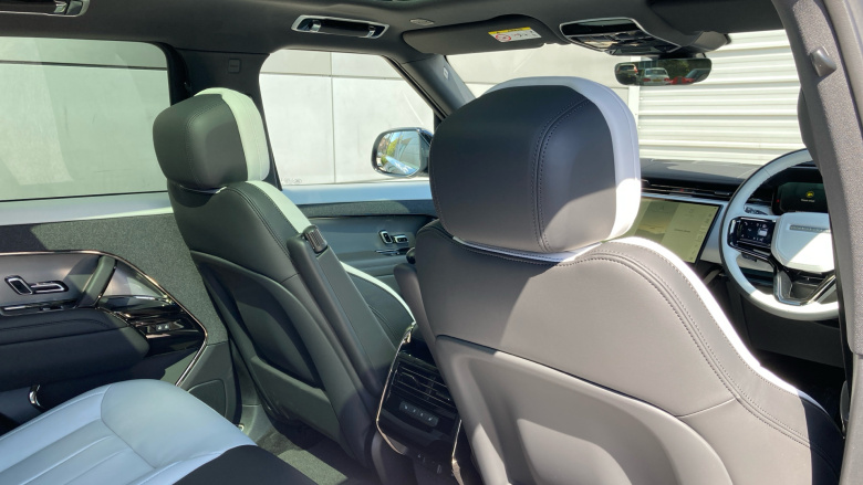 Land Rover Range Rover Sport 3.0 D250 Edition 5dr Auto Diesel Estate